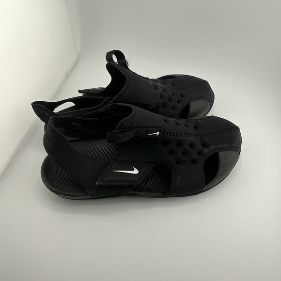 Nike Sunday Protect 2 Water‎ Sandals Beach Sports Lightweight Kids Size 2 Y - Picture 2 of 5